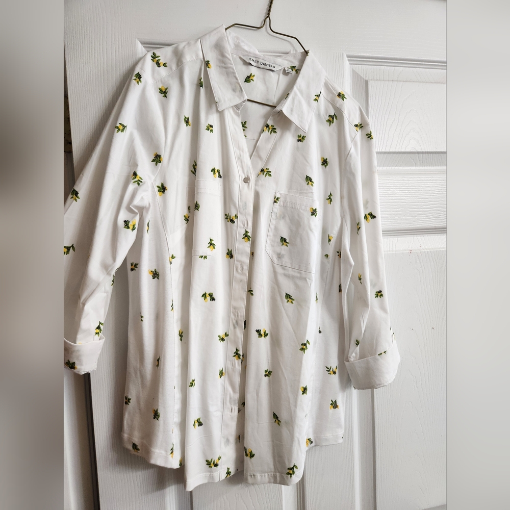 Floral Button Up